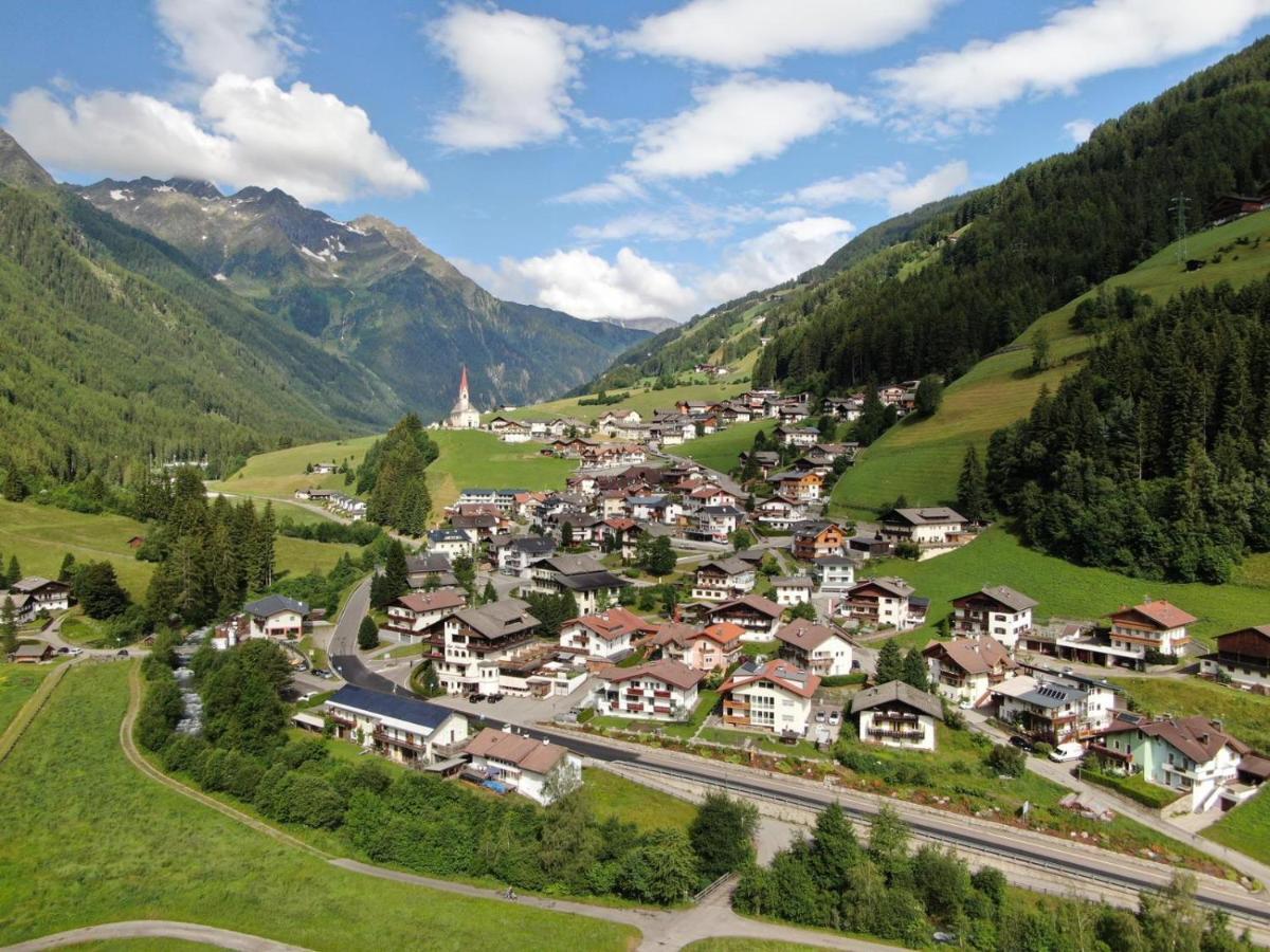 Hotel Muehlwald Selva dei Molini Exterior foto